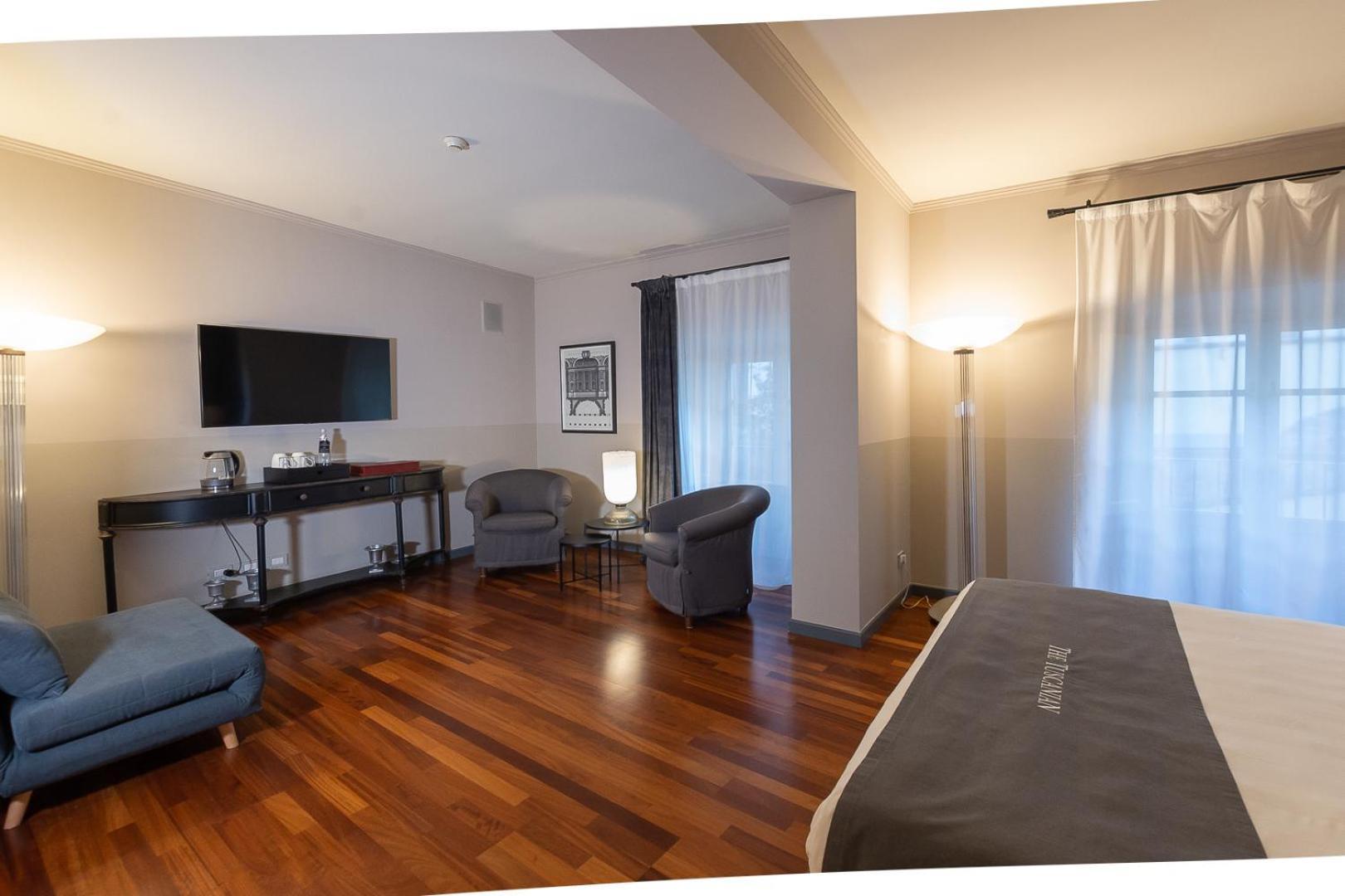 The Tuscanian Hotel Lucca Room photo